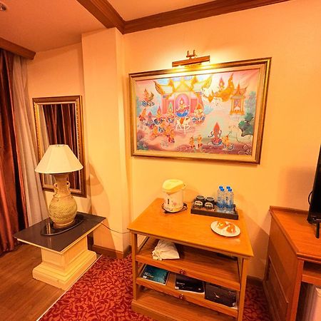 Taksilahotel Махасаракхам Экстерьер фото