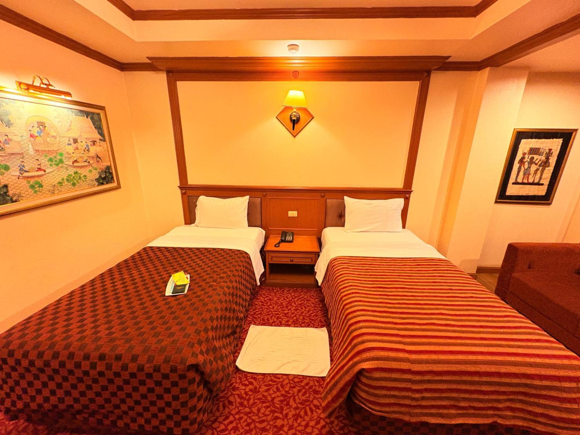 Taksilahotel Махасаракхам Экстерьер фото